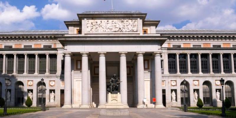 Fachada principal del Museo del Prado 