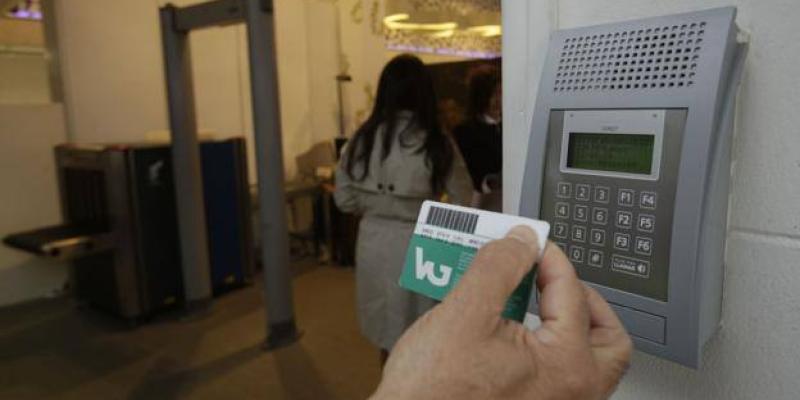 Fichar para registrar tu jornada laboral Fichar a la entrada al trabajo