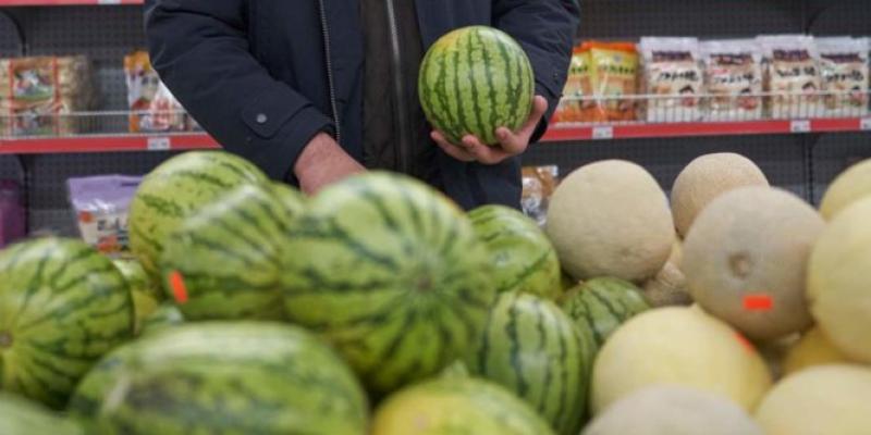 La inflación dispara el precio del melón y la sandía