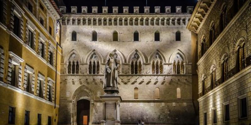 Monte dei Paschi di Siena Fachada del banco italiano MPS