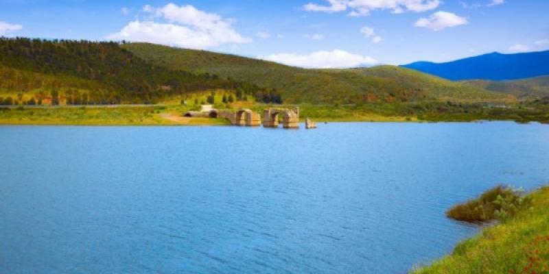 Agua de España/ Miteco Pantano de España