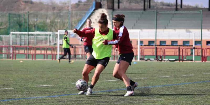 Imagen de jugadoras de fútbol/ABC Getafe apuesta por el deporte femenino e inclusivo