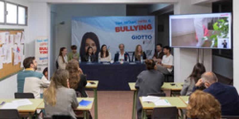 Imagen de representantes del proyecto/Onda Cero Giotto y su proyecto contra el bullying