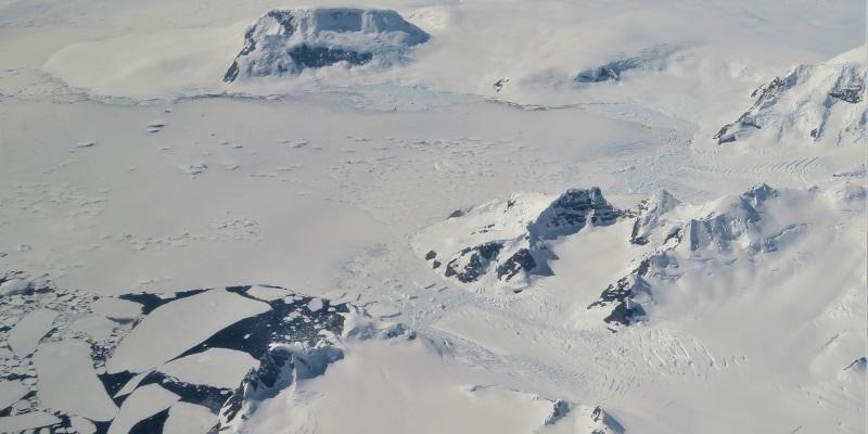 Glaciares de la Antártida/ Anna Hogg/ Universidad de Leeds Nieve en uno de los glaciares de la Península Antártica