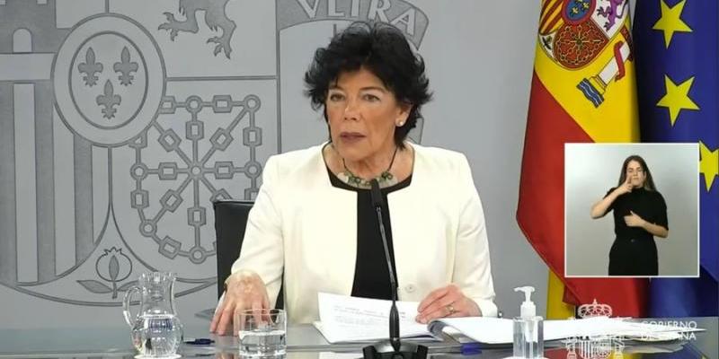 Combatir la brecha digital/ MEFP Ministra de Educación, Isabel Celaá