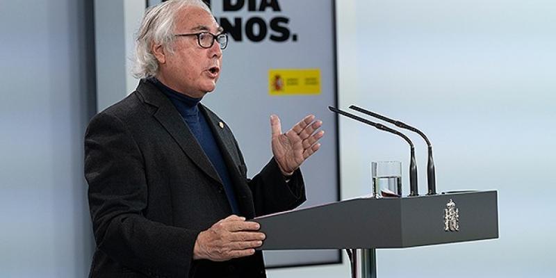 El Gobierno equipara el precio de grados y másteres habilitantes Un acuerdo entre el Gobierno y las comunidades equiparará los precios de los grados y másteres universitarios