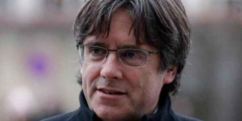 Primer plano del expresidente catalán Carles Puigdemont 