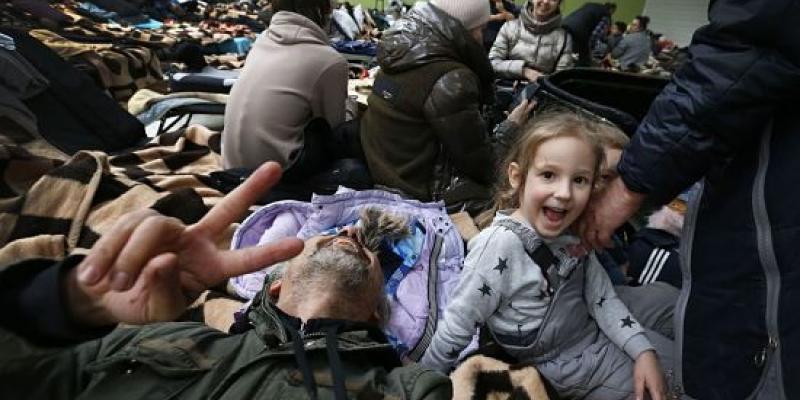 Imagen de la niña ucraniana/El Confidencial La niña ucraniana que conmueve al mundo cantando "Let it Go"