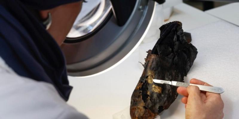 Zapato de Doña Inés, historia medieval de los tejidos