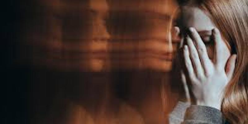 El 46 por ciento de las personas que contactaron con el Teléfono contra el Suicidio presentaban algún diagnóstico confirmado de trastorno mental. El 46 por ciento de las personas que contactaron con el Teléfono contra el Suicidio presentaban algún diagnóstico confirmado de trastorno mental.