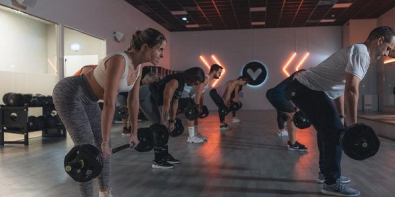 Impacto psicológico del entrenamiento de fuerza tiene que ver con la felicidad