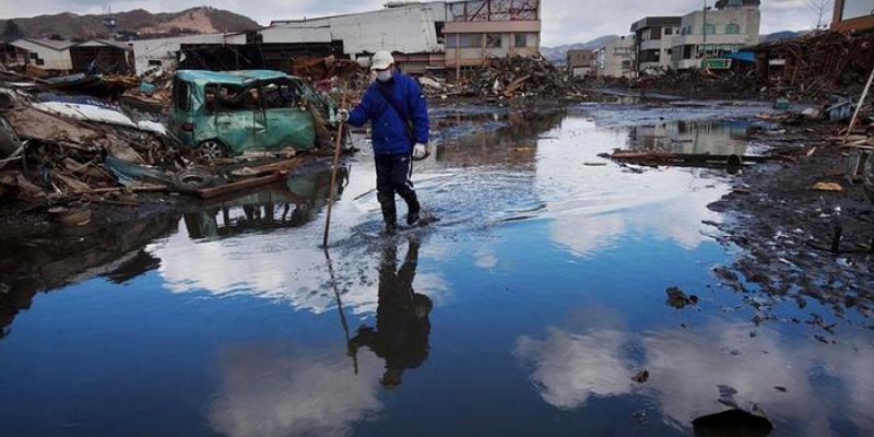 Japón mantiene la idea de verter el agua contaminada de Fukushima al Océano Pacífico Agua contaminada/DW