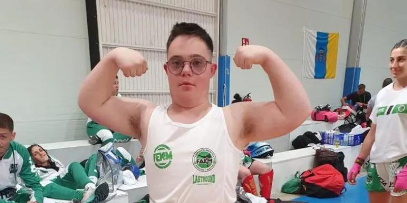 Ángel Rojas valida su título como campeón de Kick Boxing - Cadenasdevalor Ángel Rojas, campeón de Kick Boxing