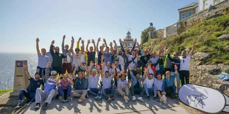 Kilómetro Cero / Estadio Deportivo Kilómetro Cero llega desde Madrid al fin del mundo