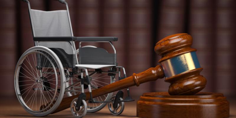Imagen de una silla de ruedas/Legal Today Diez años de la Ley General de Discapacidad