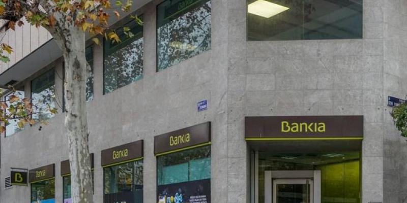 Bankia presenta resultados semestrales con un 22% menos de beneficio. Sucursal de Bankia