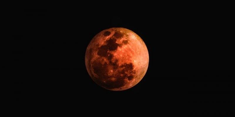 El eclipse lunar 2021 tendrá lugar en zonas de Sudamérica Luna de sangre/Pixabay
