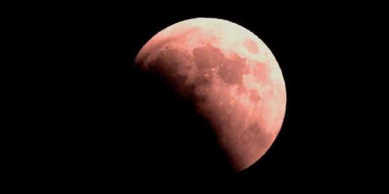 El eclipse de ‘luna de fresa’: Cuándo y dónde verlo.