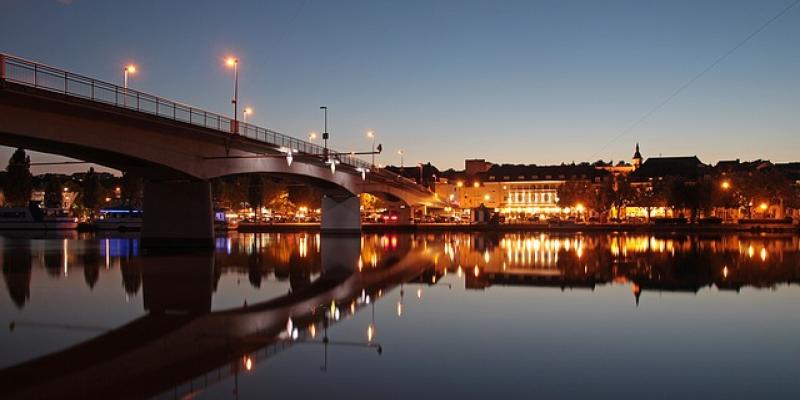 Luxemburgo por la noche