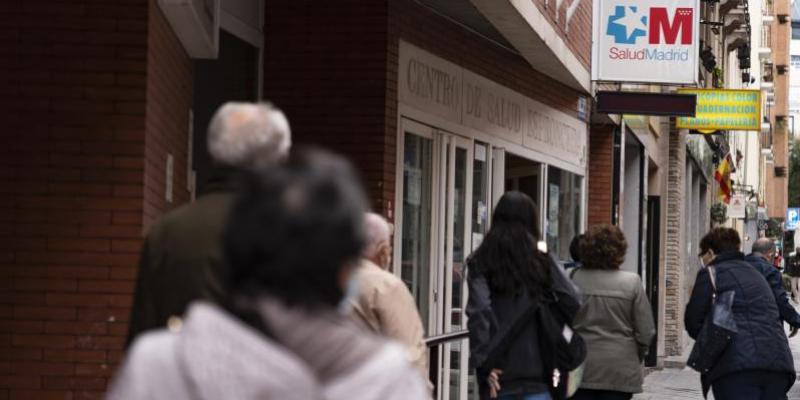 Solo Madrid y País Vasco siguen en riesgo extremo por transmisión de coronavirus / Servimedia