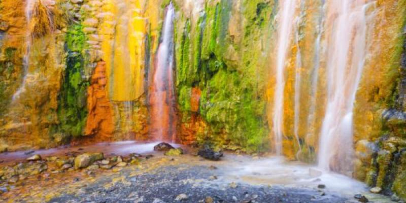 Manantiales y cambio climático Cascada de colores, Caldera de Taburiente, manantiales de La Palma