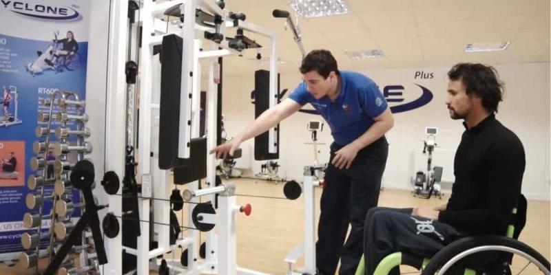 Equalizer 6000 Multi Gym, la maquina multiusos para usuarios de silla de ruedas / TodoDisca Equalizer 6000 Multi Gym, la maquina multiusos para usuarios de silla de ruedas