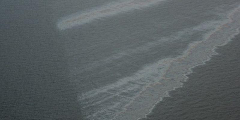 Mareas negras en el océano