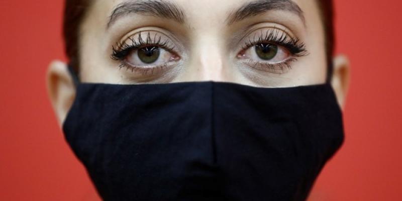 Llega primera mascarilla que inactiva el virus de la COVID-19 La primera mascarilla que inactiva el virus de la COVID-19 cuesta 10 euros.