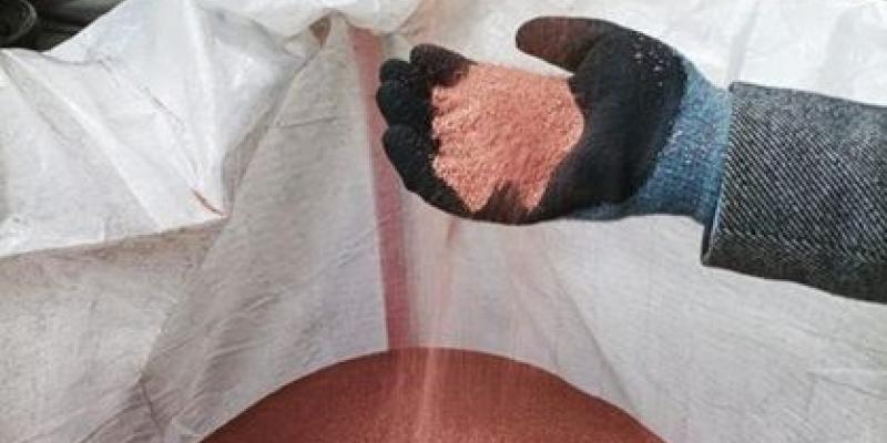 Cobre reciclado a partir de residuos electrónicos