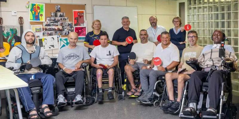 Mesa de tenis adaptada en el hospital de Gran Canaria