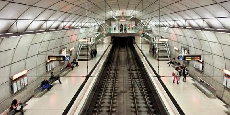 El Ayuntamiento de Bilbao aprobó que los acompañantes de las personas con discpacidad no paguen billete Metro de Bilbao/Pixabay