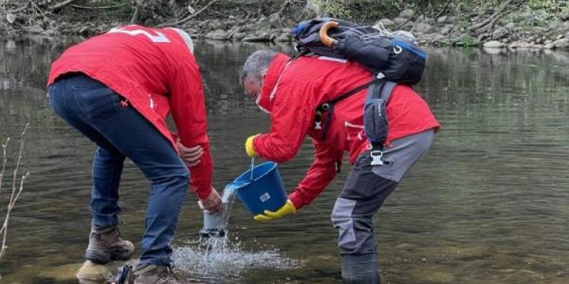 Los investigadores en busca de microplásticos