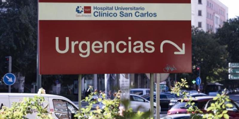 Persona fallecen por sepsis | Foto de Jorge Villa/Servimedia Cartel de urgencias