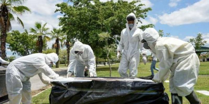 El mundo superará el millón de muertos por coronavirus/ EFE. Mauricio Torres El millón de muertos a punto de superarse
