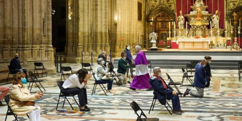 Vuelven las misas y los velatorios en los territorios que están en fase 1.