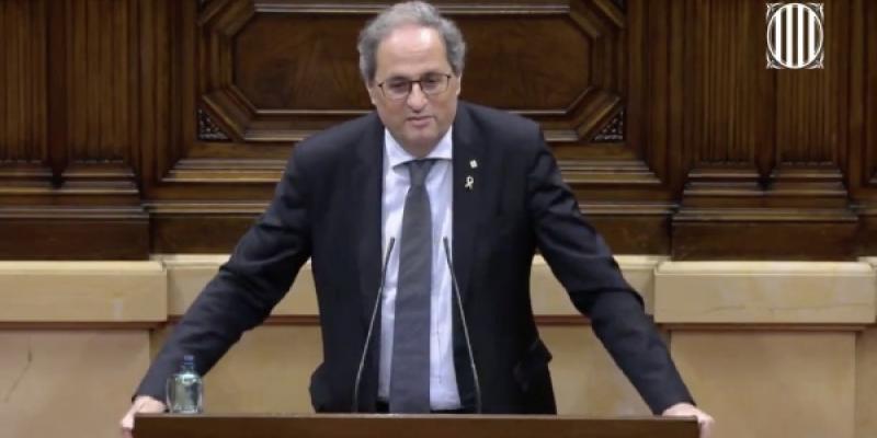 La monarquía estorba a Quim Torra. Quim Torra, presidente de la Generalitat se Cataluña comienza una batalla contra la monarquía.