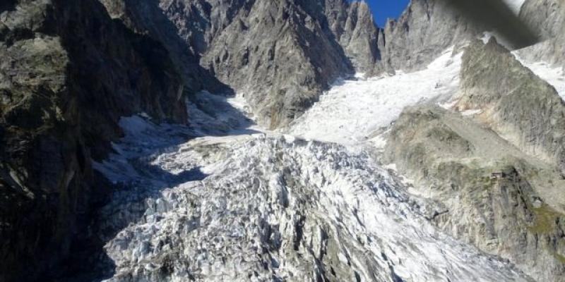 Imagen de la cumbre del Mont Blanc/BBC Los científicos alertan de los efectos del calentamiento global