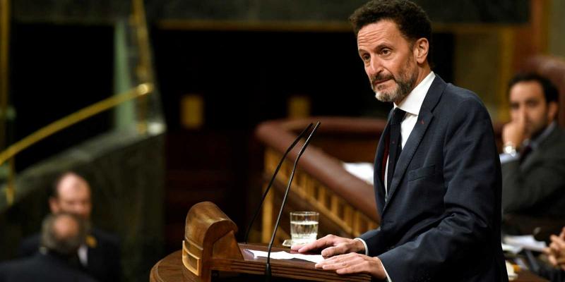 Movilidad / Ciudadanos y Unidas Podemos piden trabajar a distancia Edmundo Bal en la tribuna del Congreso de los Diputados