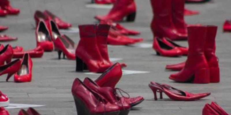 Una de cada tres mujeres asesinadas por violencia de género este año era de origen extranjero Una de cada tres mujeres asesinadas por violencia de género este año en España era de origen extranjero