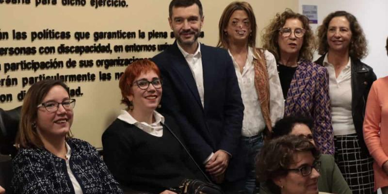Imagen del conjunto de Derechos Sociales/Servimedia Derechos Sociales apuesta por las mujeres y niñas con discapacidad