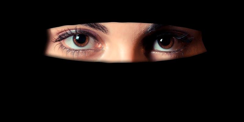 Imagen recurso de una mujer con burka en Pixabay