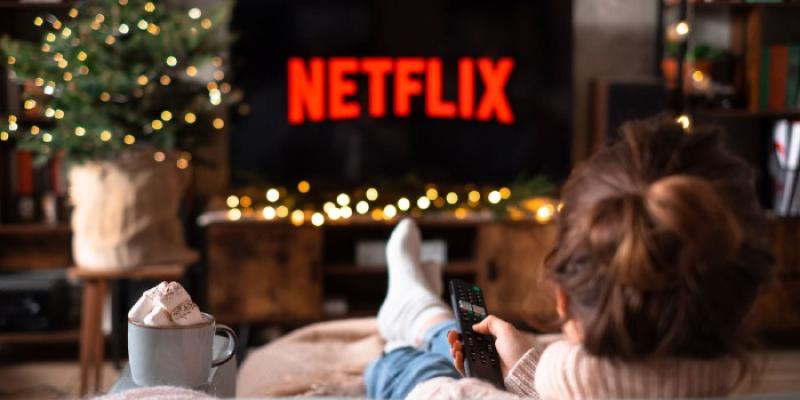 Persona viendo Netflix - Foto: Pixabay Persona viendo Netflix