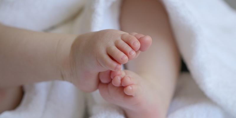 Pies de un bebé prematuro / Pixabay Pies de un bebé prematuro