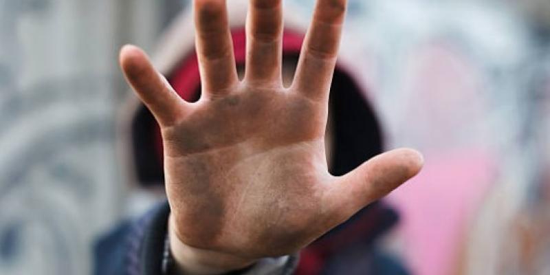 Los riesgos para los niños migrantes - iStock Niños migrantes vulnerables