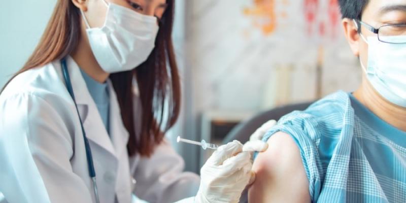 Vacuna contra la gripe - Foto: Envato Elements Vacuna contra la gripe