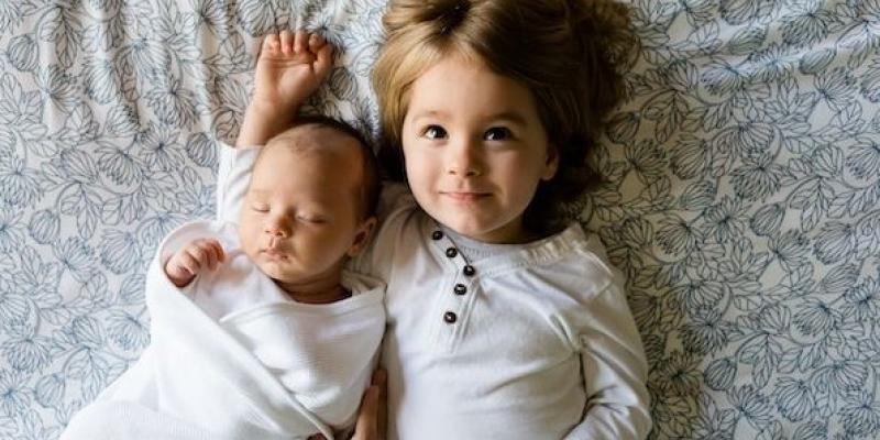 Cómo gestionar la llegada de un nuevo hermano - Pexels Recibir a un nuevo hermano