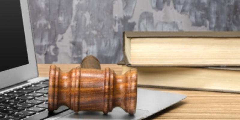 Nuevo Real Decreto Accesibilidad / Pixabay Mazo de la Justicia