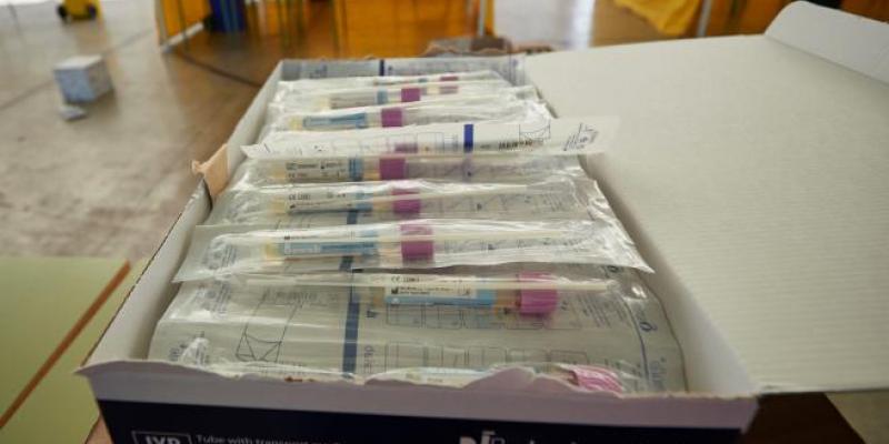 Los nuevos test PCR. Foto: Eduardo Sanz. Europa. Material dispuesto para realizar PCR de diagnóstico de Covid-19.