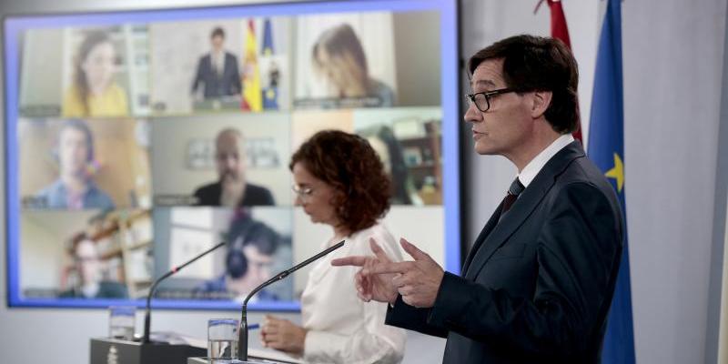 El Gobierno aplica un nuevo criterio para registrar el número de contagiados real | Foto: Pool Moncloa/JM Cuadrado El Gobierno aplica un nuevo criterio para registrar el número de contagiados real | Foto: Pool Moncloa/JM Cuadrado