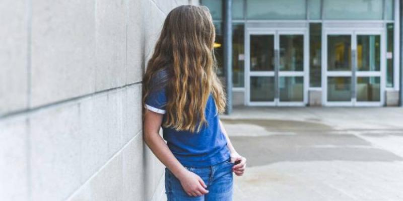 Jóvenes vulnerables en la crisis por violencia y discriminación. Jóvenes vulnerables en la crisis por violencia y discriminación.